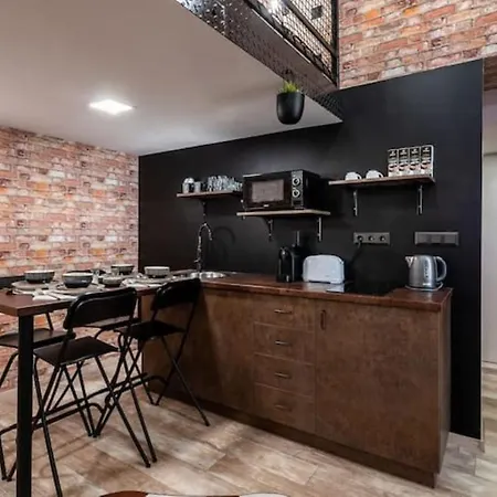 Very Stylish And Ac Apartament *