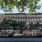 Very Stylish And Ac Budapest